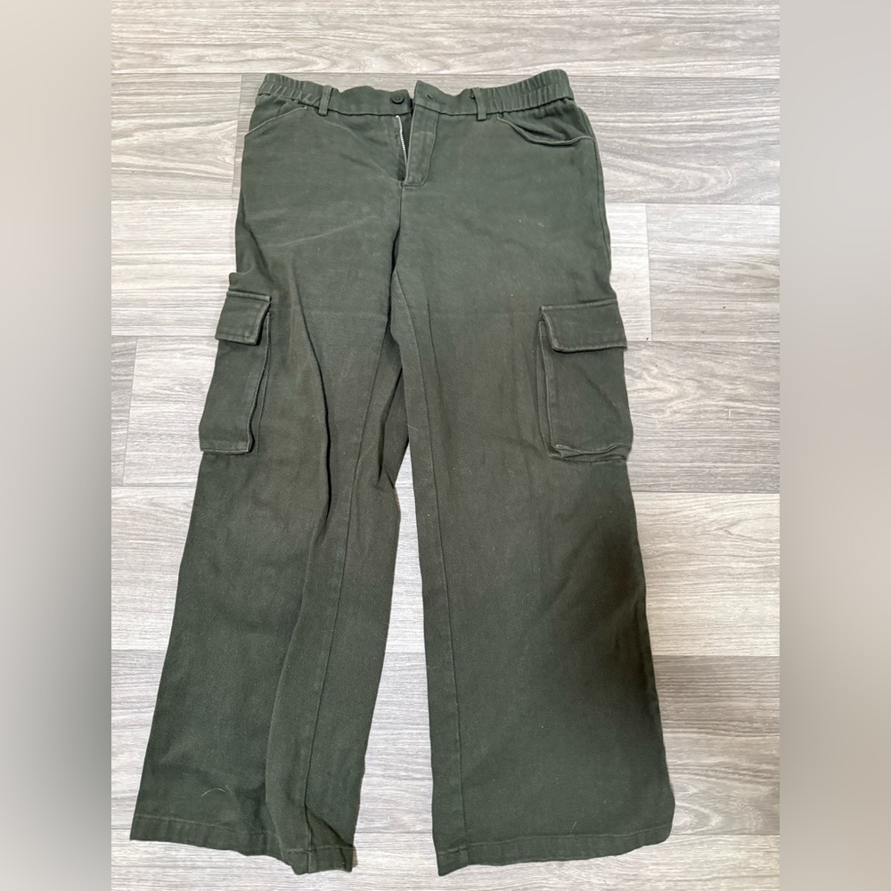 SHEIN Olive Green Women's Cargo Jeans